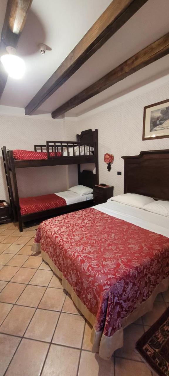 Hotel Ristorante Le Gole Di Ricci Aielli Экстерьер фото
